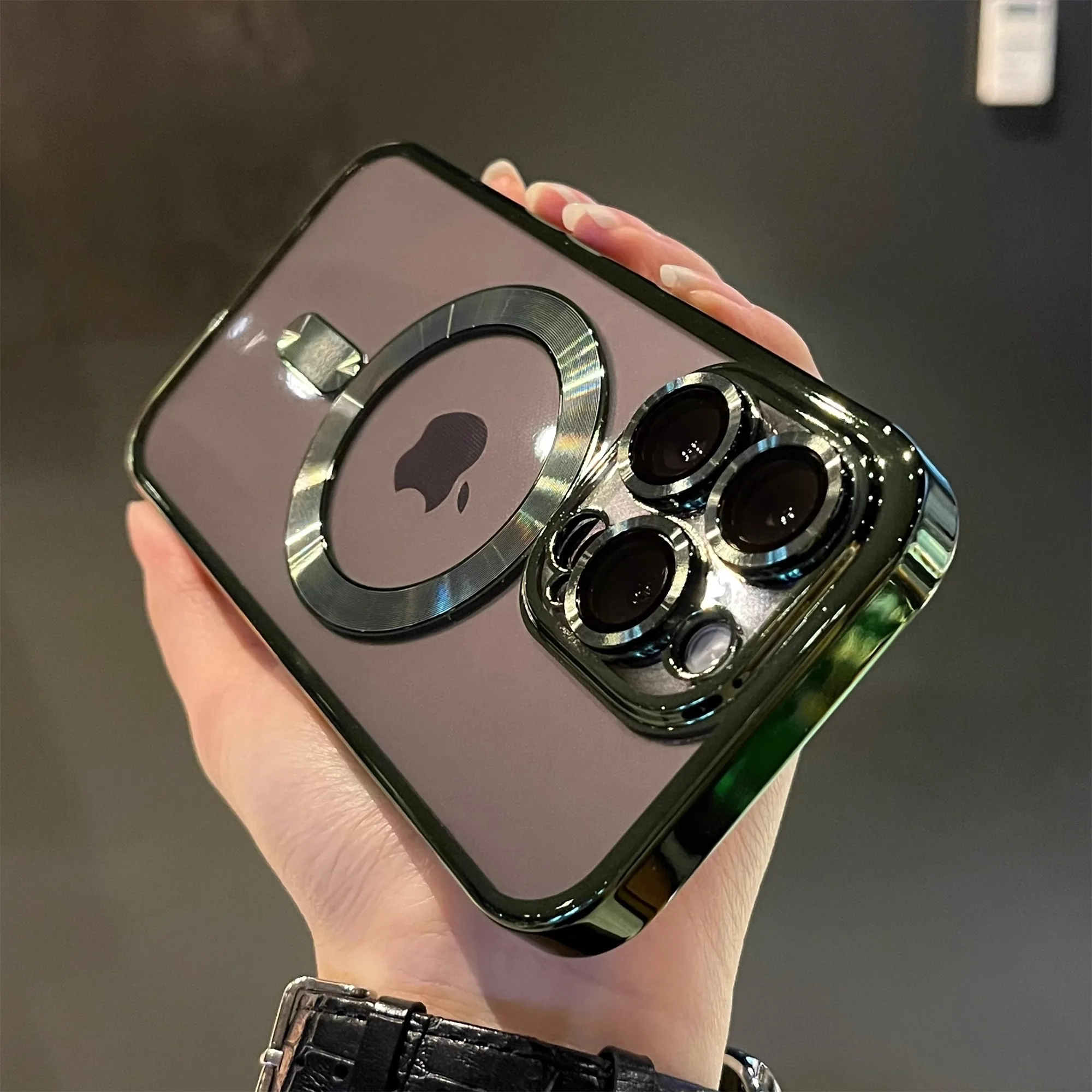 Funda Magnética de Lujo Compatible con MagSafe - Imagen 7