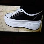 Foto de la opinión de Cliente sobre Zapatillas Altas Estilo Coreano con Plataforma