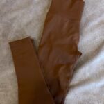 Foto de la opinión de A***k sobre Leggings Deportivos Sin Costuras de Cintura Alta