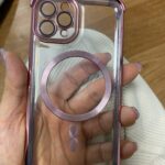 Foto de la opinión de e***r sobre Funda Magnética de Lujo Compatible con MagSafe