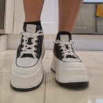Foto de la opinión de Cliente sobre Zapatillas Altas Estilo Coreano con Plataforma