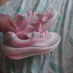 Foto de la opinión de Cliente sobre Zapatillas Deportivas de Plataforma Tallas Grandes