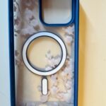 Foto de la opinión de N***k sobre Funda Magnética Floral Elegante para iPhone