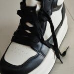 Foto de la opinión de Cliente sobre Zapatillas Altas Estilo Coreano con Plataforma