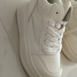 Foto de la opinión de Cliente sobre Zapatillas Altas Estilo Coreano con Plataforma
