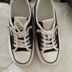 Foto de la opinión de Cliente sobre Zapatillas Altas Estilo Coreano con Plataforma