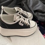 Foto de la opinión de Cliente sobre Zapatillas Altas Estilo Coreano con Plataforma