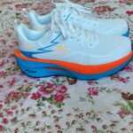Foto de la opinión de k***k sobre Zapatillas Deportivas de Running con Amortiguación